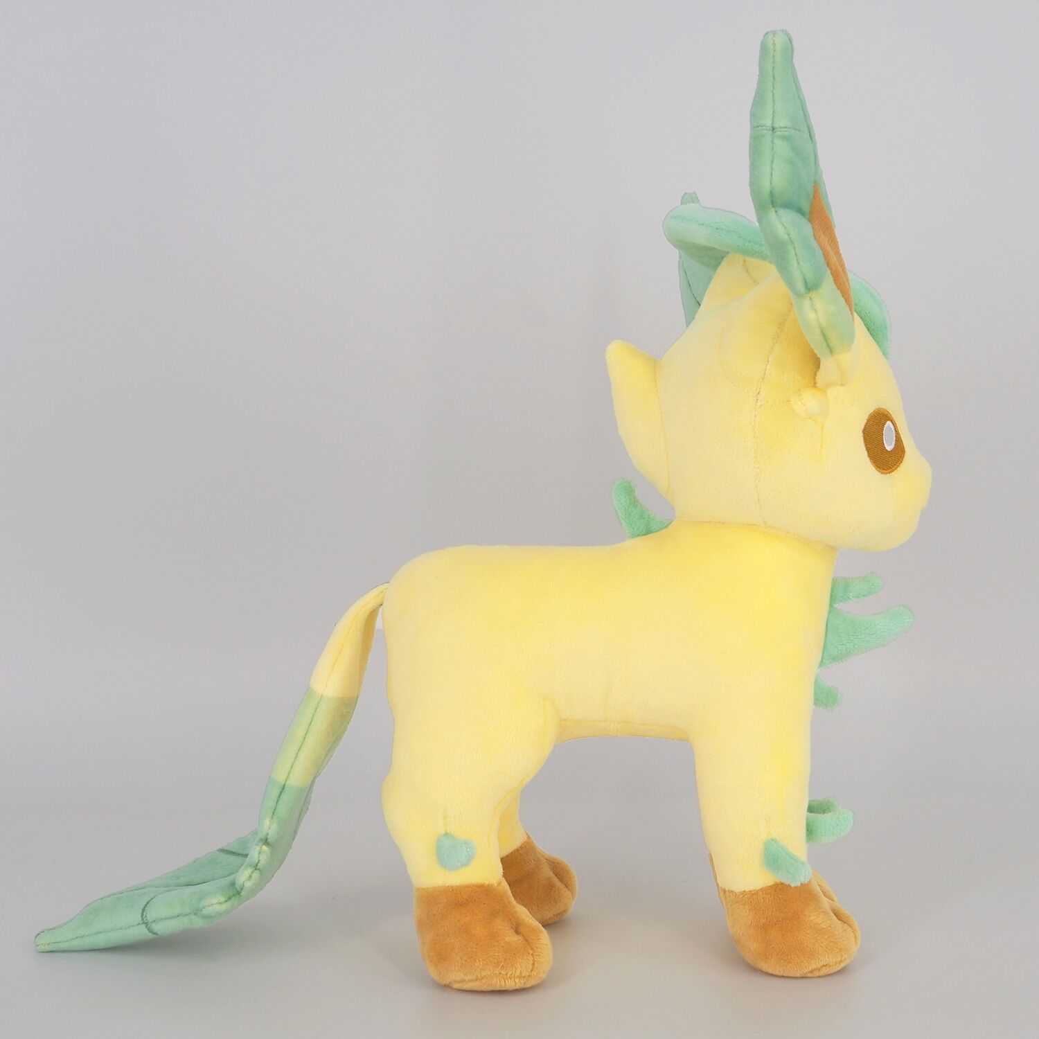 Leafeon Plush - 31 cm