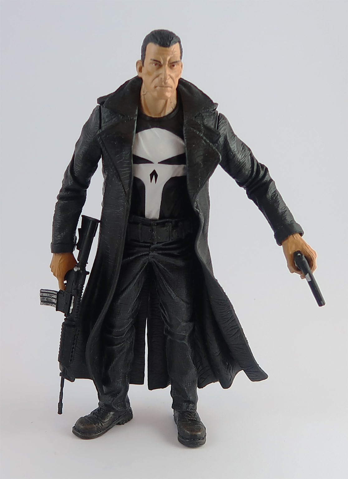 punisher_marvel_max_front Punisher Actionfigur Marvel