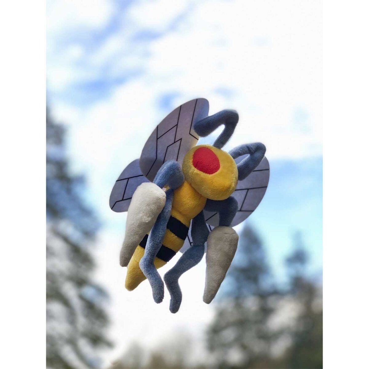 Beedrill Sitting Cuties Plush - 17.5 cm