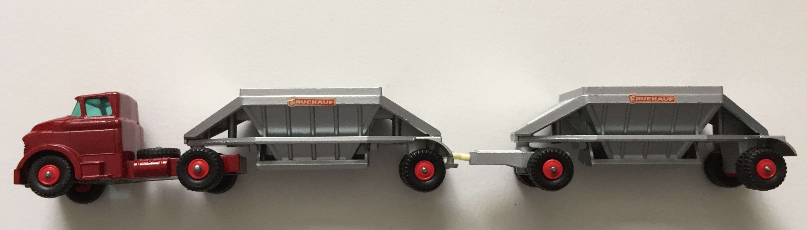 Matchbox Fruehauf Hopper Train K-4 1960er