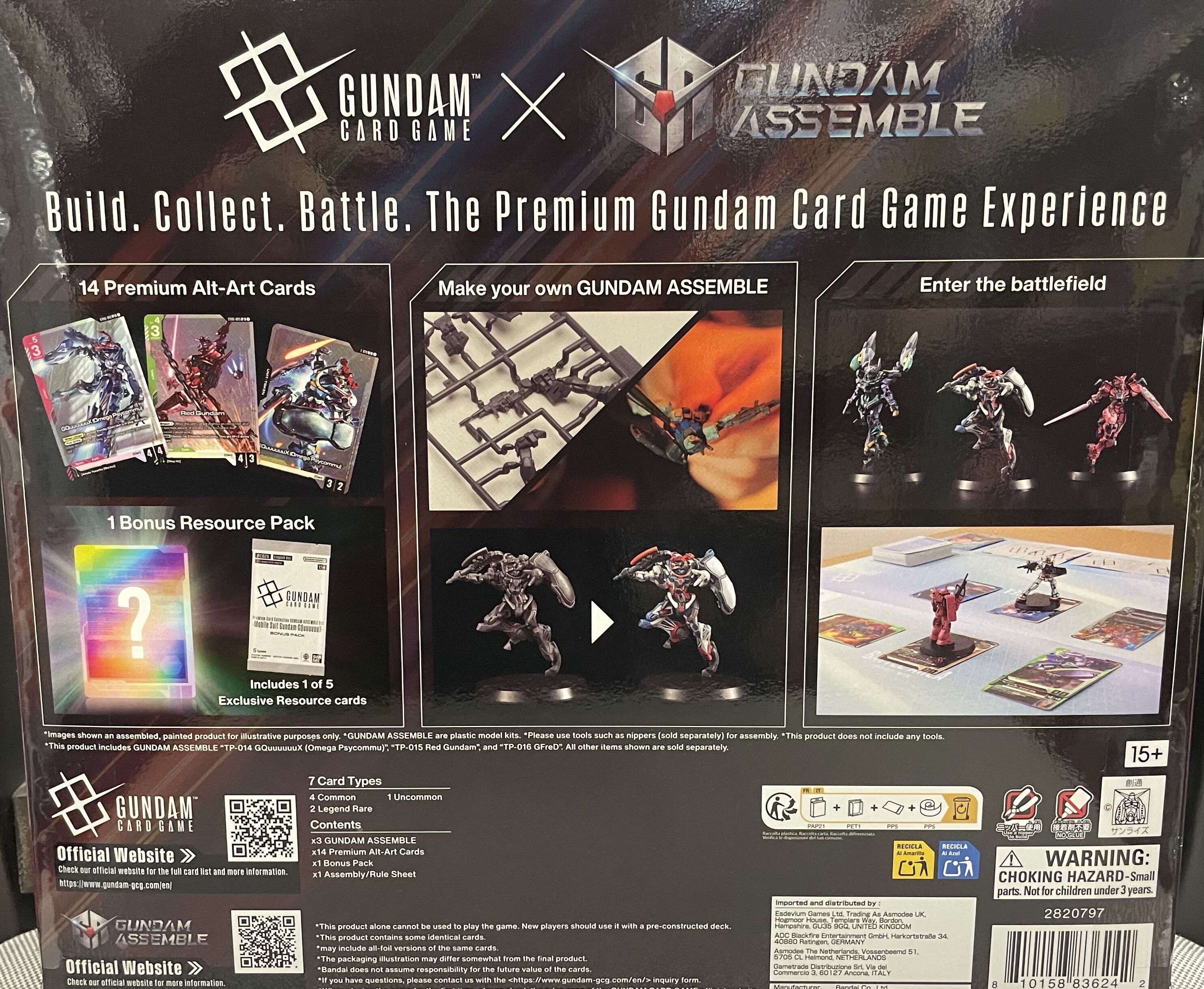 Premium Collection Gundam Assemble Set GQUUUUUUX (PC02A) - 1 Random - Gundam Card Game - EN