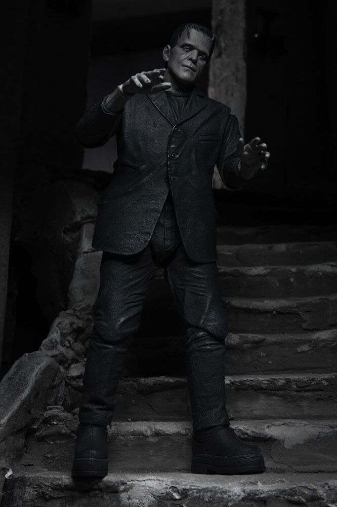 Universal Monsters Actionfigur Ultimate Frankensteins Monster 18 cm