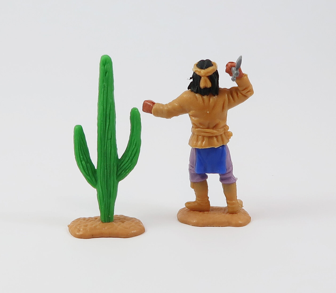 Timpo Apache mit Kaktus