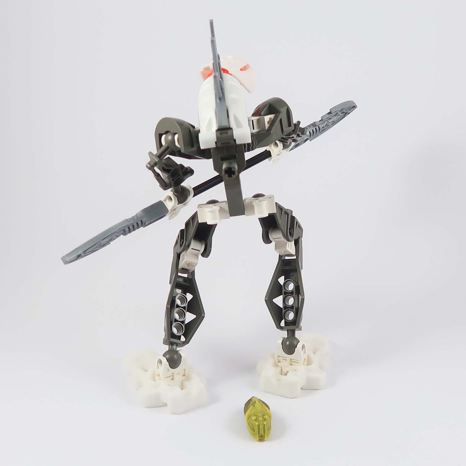 LEGO Bionicle - Rahkshi Kuhrak (8588)