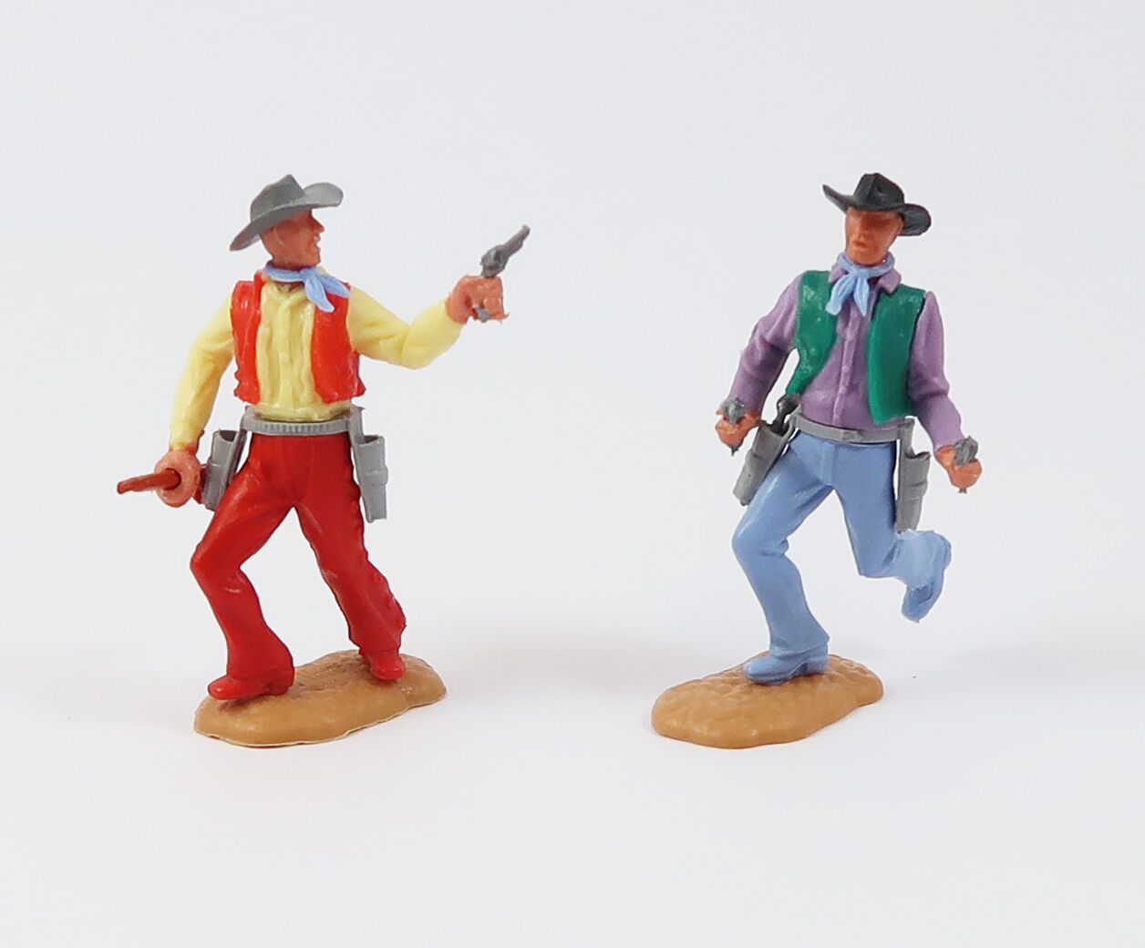 Timpo 2 Cowboys mit Pistolen und Gewehr