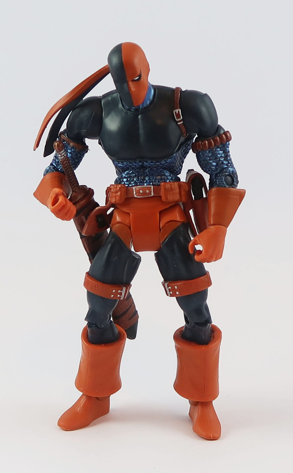 deathstroke_front Deathstroke Actionfigur DC