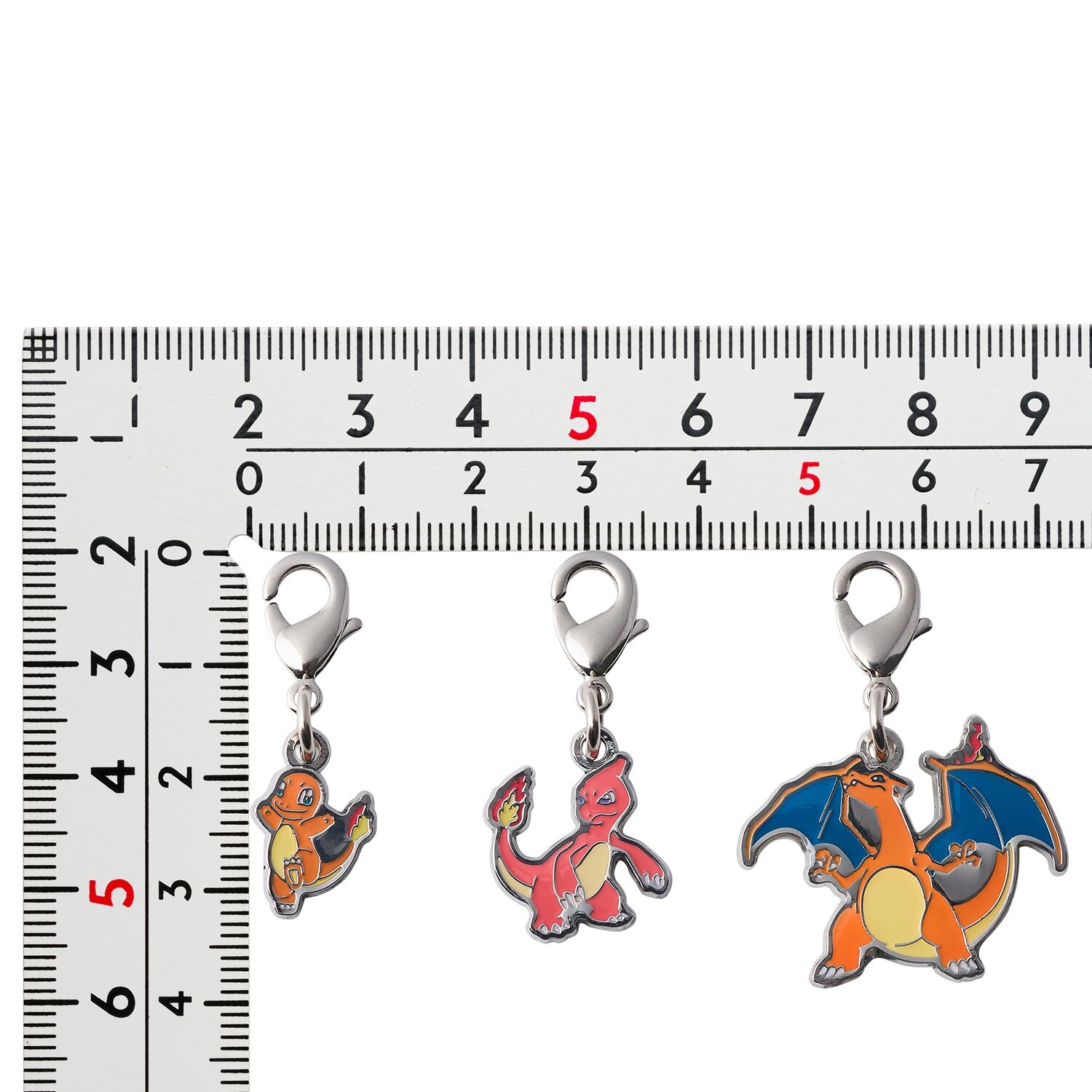 Pokemon Center - Charmander, Charmeleon & Charizard Schlüsselanhänger - 3 Stück