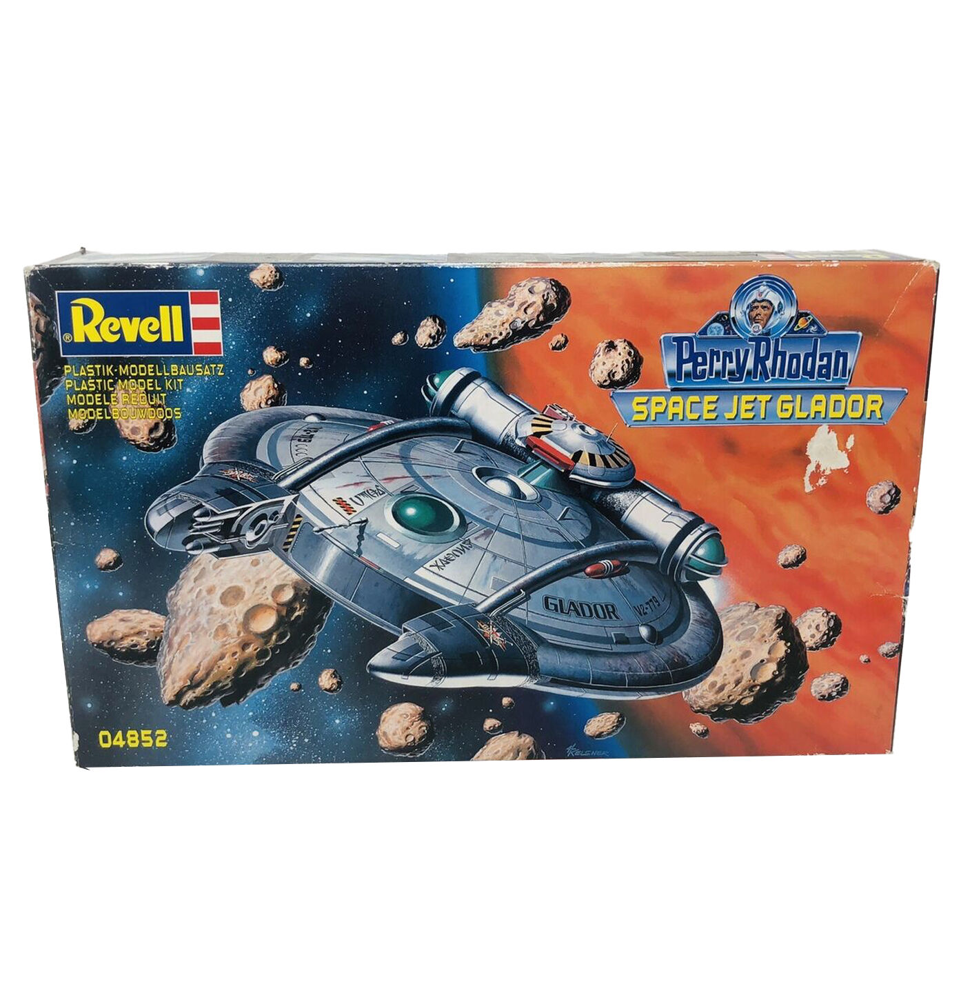 Revell 04852 Perry Rhodan Space Jet GLADOR Revell 04852 Perry Rhodan Space Jet GLADOR