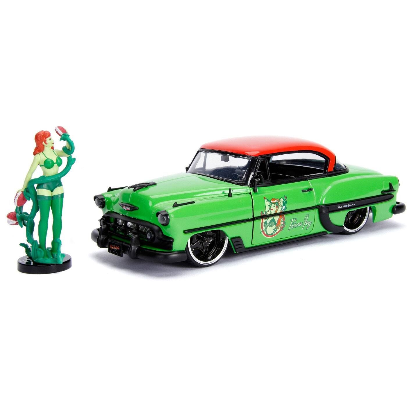 DC Bombshells Diecast Modell Hollywood Rides 1/24 1953 Chevy Bel Air Hard Top mit Poison Ivy Figur