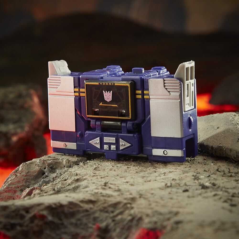 Soundwave Transformers Generations War for Cybertron: Kingdom Core-Klasse WFC-K21 Action-Figur