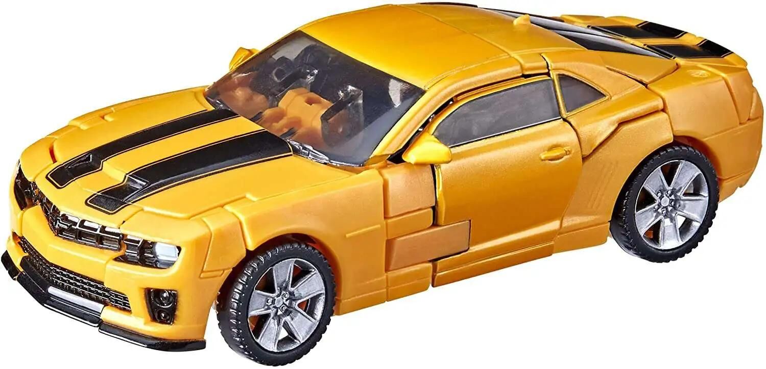Transformers Generations Studio Series 74 Bumblebee Deluxe Action Figure [Revenge of the Fallen, with Sam]