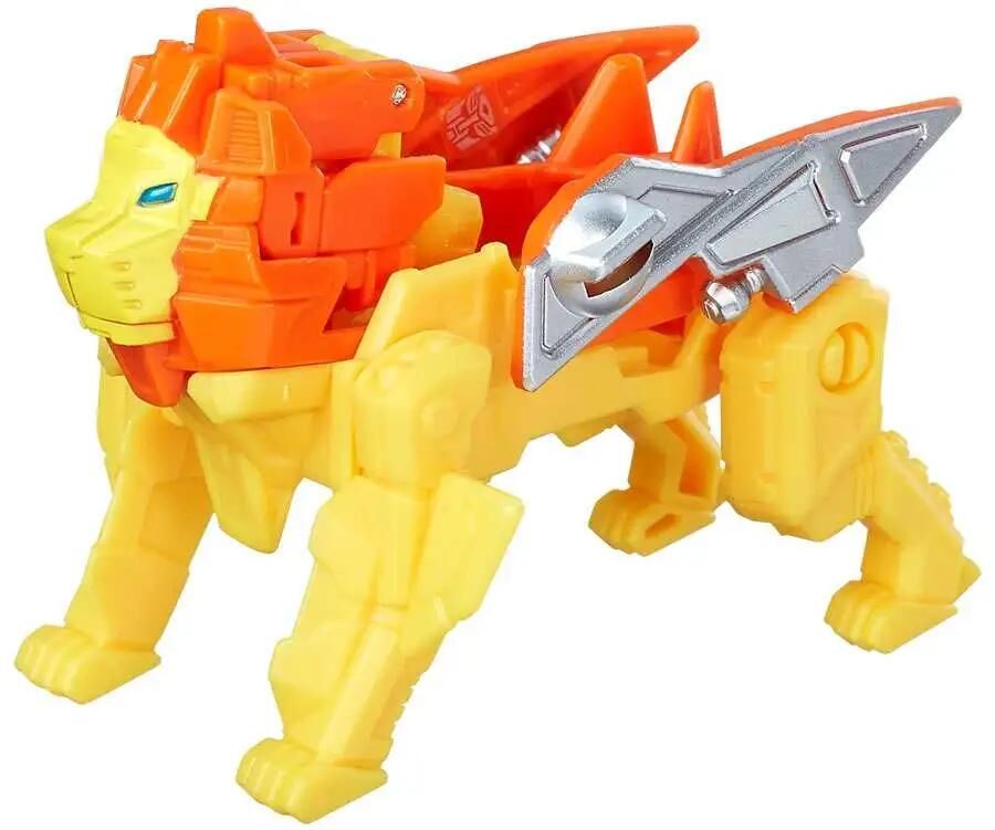 Transformers Generations Titans Return Sawback Action Figure