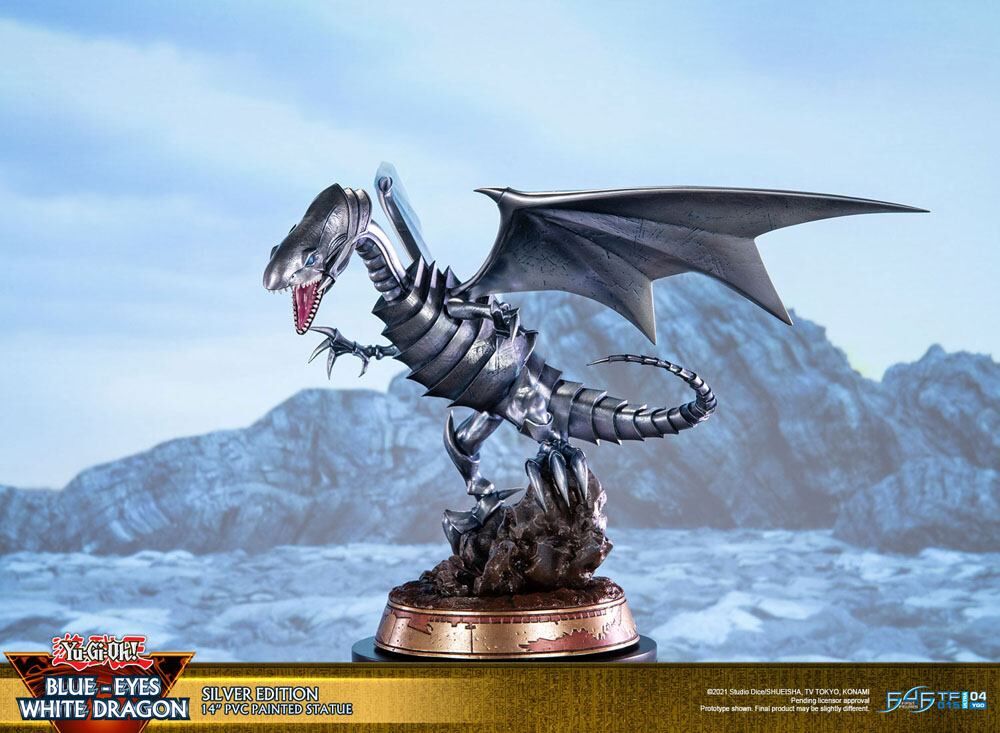 Yu-Gi-Oh! - Blue-Eyes White Dragon Silver Edition Statue