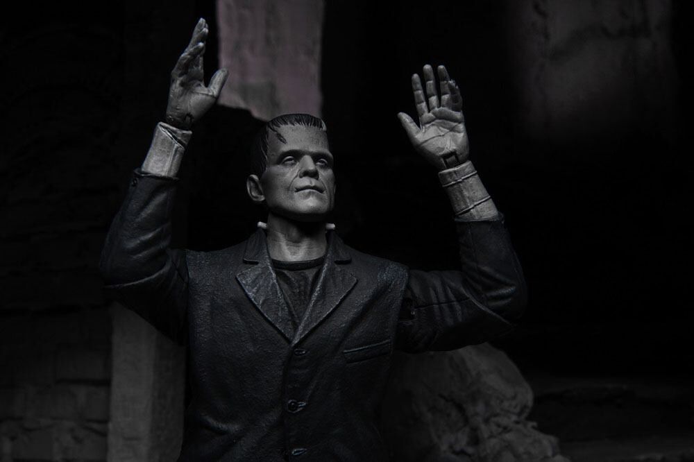 Universal Monsters Actionfigur Ultimate Frankensteins Monster 18 cm