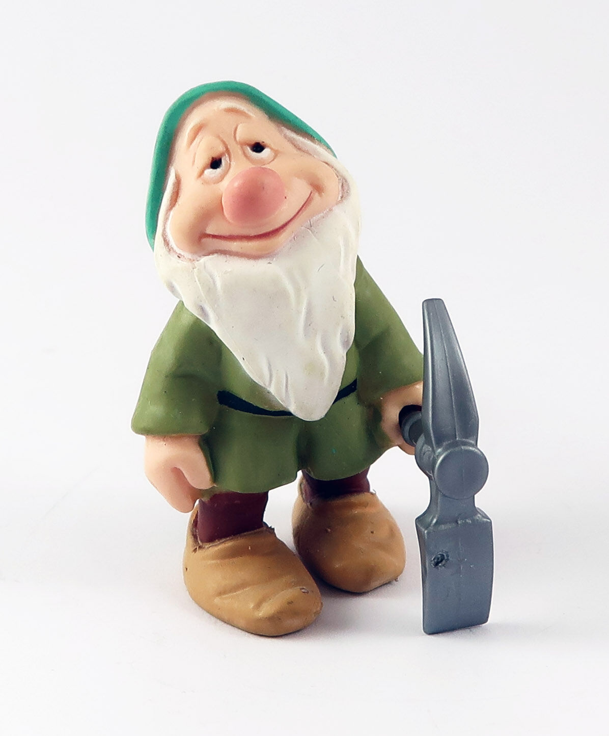 schneewittchen_zwerg_mit_spitzhacke_1_front Zwerg mit Spitzhacke 1 PVC Figur