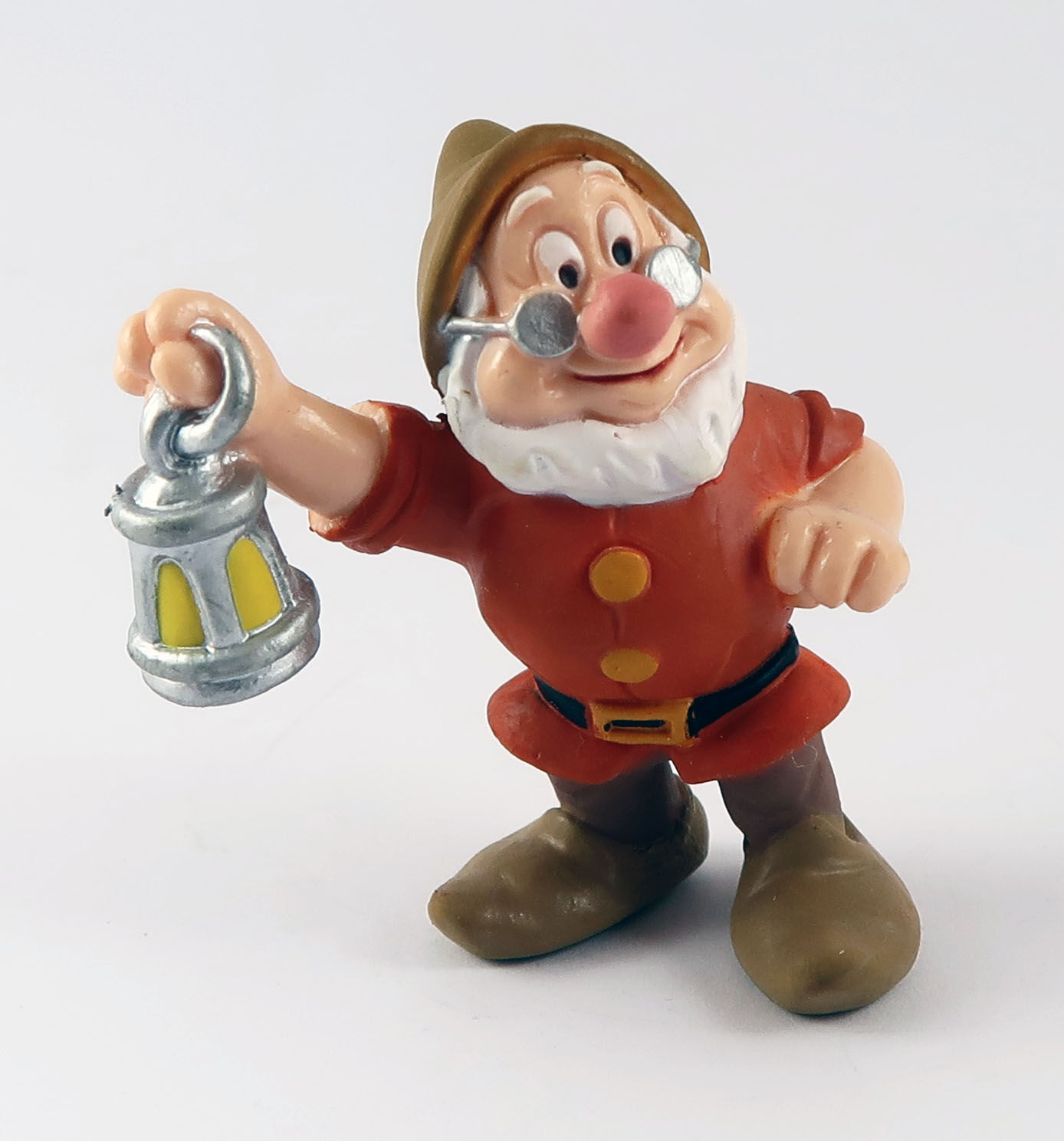 schneewittchen_zwerg_mit_laterne_front Zwerg mit Laterne PVC Figur