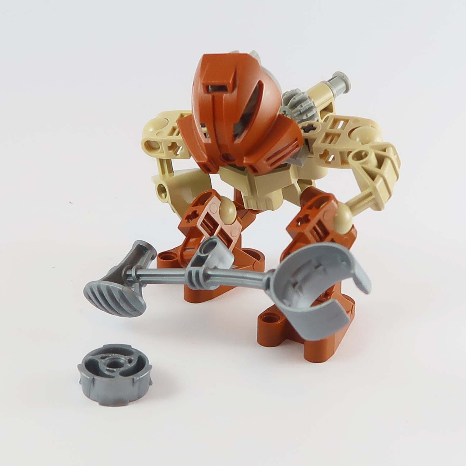 LEGO Bionicle - Matoran Hewkii (8584) LEGO Bionicle - Matoran Hewkii (8584)