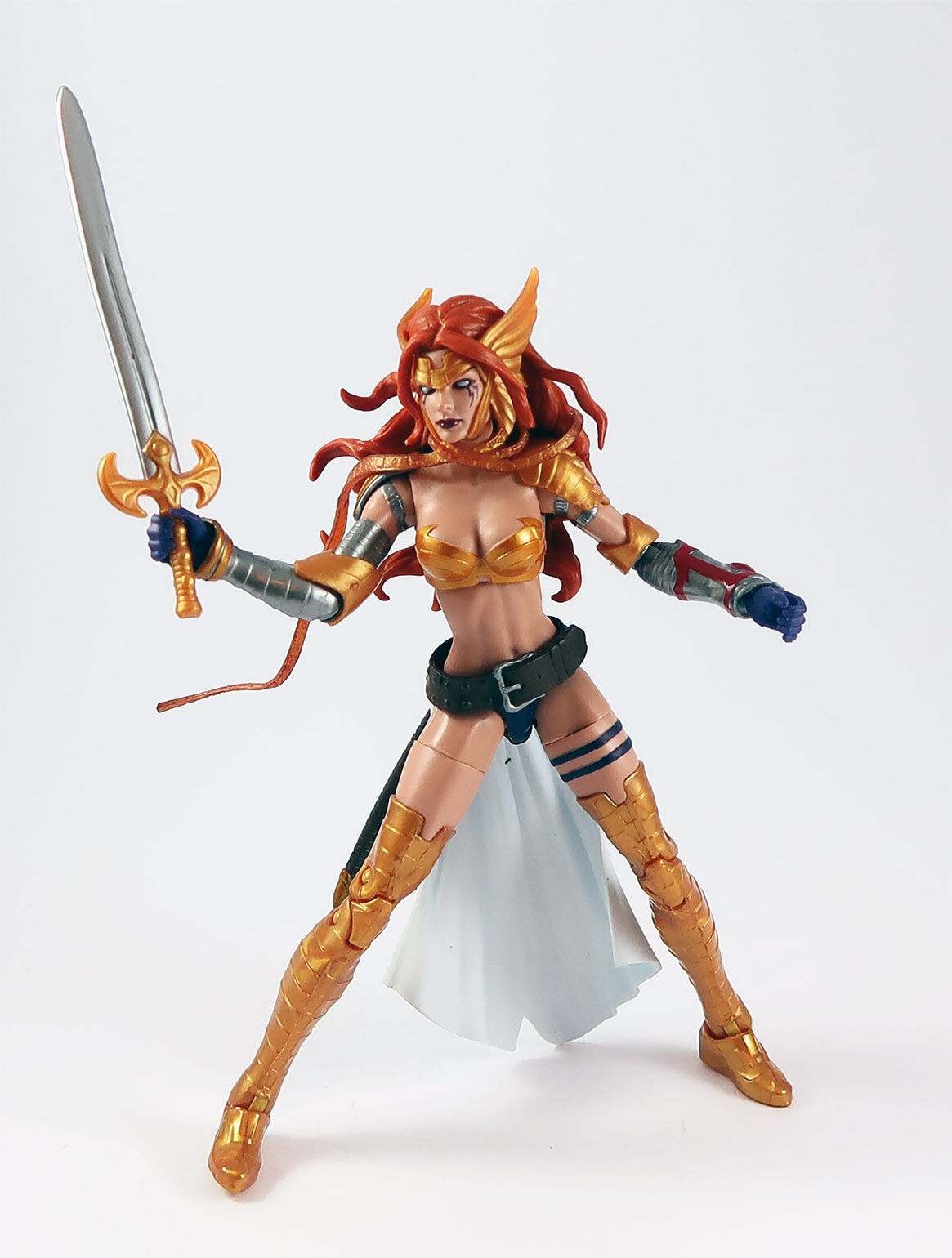 marvel_legends_hasbro_angela_action