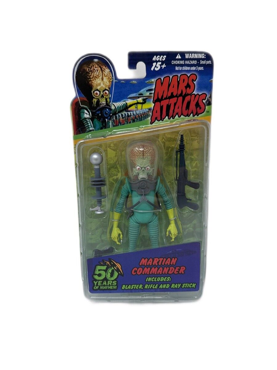 Mezco Mars Attacks Martian Commander 50 years 6 inch Action Figure 2012 Mezco Mars Attacks Martian Commander 50 years 6 inch Action Figure 2012