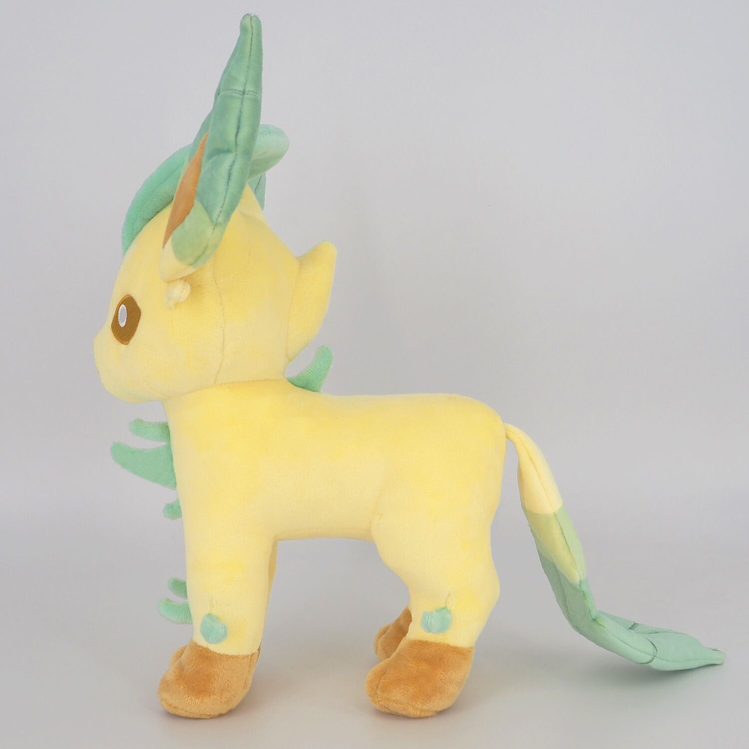 Leafeon Plush - 31 cm