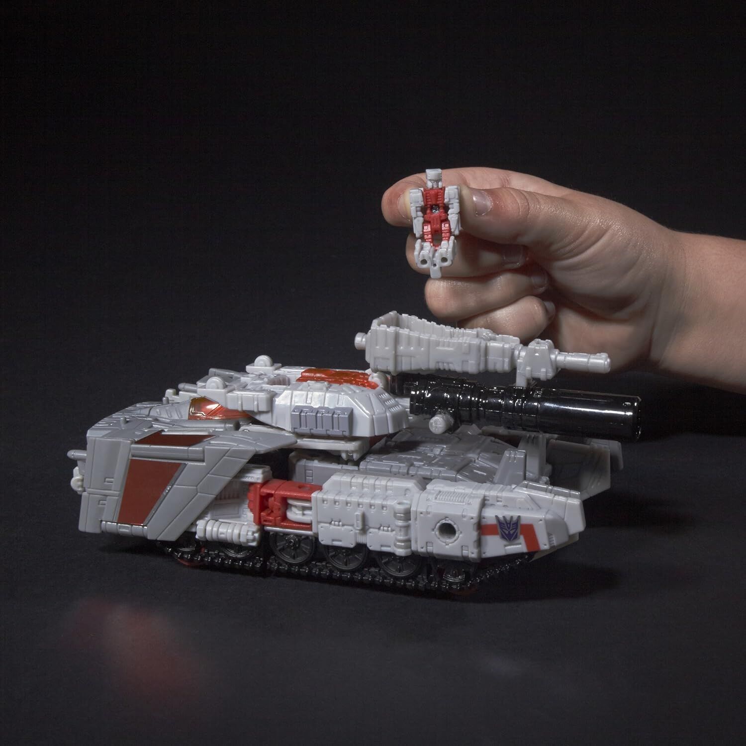 Transformers Generations Titans Return Doomshot & G1 Megatron Voyager Action Figure