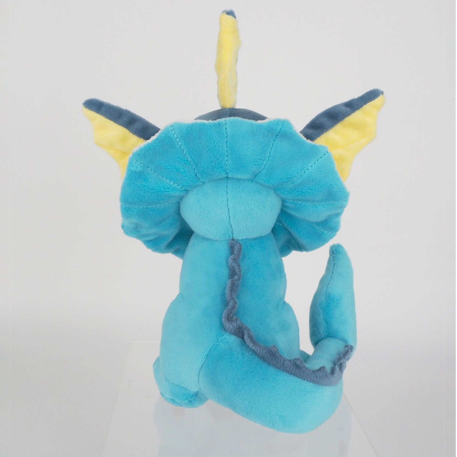 Vaporeon Plush - 22 cm