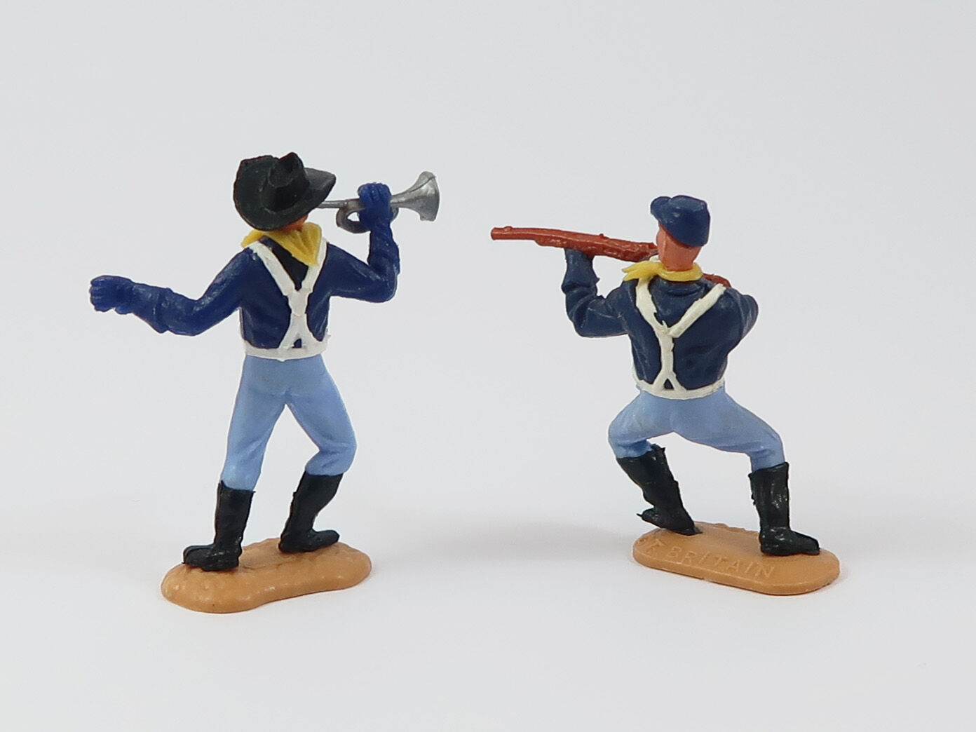 Timpo 2 ACW mit Gewehr und Trompete