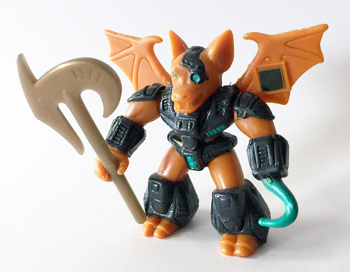battle_beasts_12_blitzkrieg_bat-jpg Battle Beasts Blitzkrieg Bat PVC Figur #12