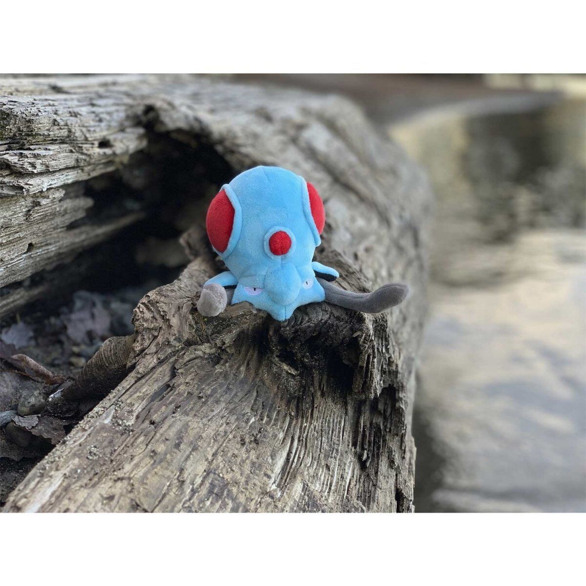 Tentacool Sitting Cuties Plush - 18 cm