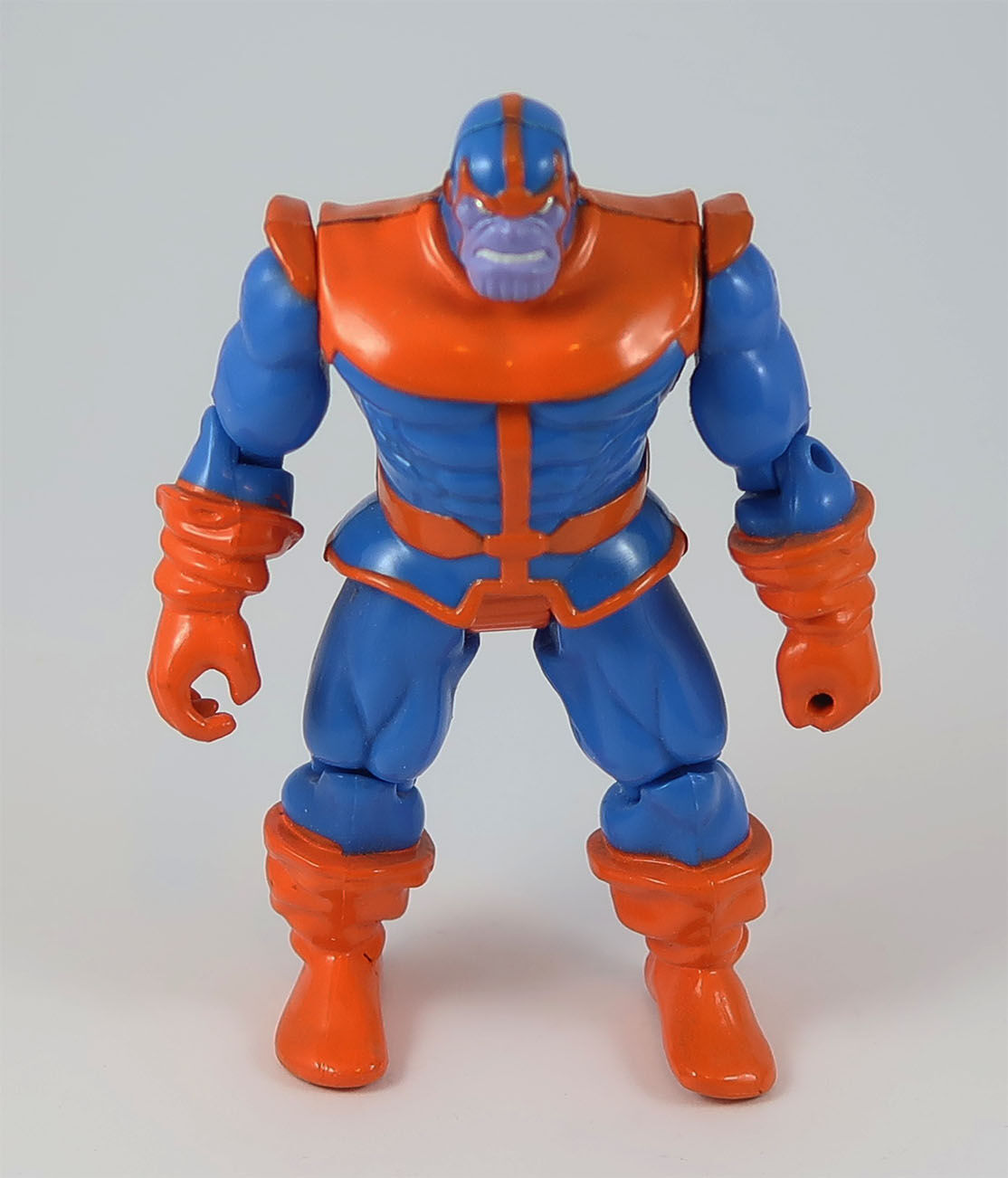 thanos_spielfigur_front Thanos Actionfigur Marvel