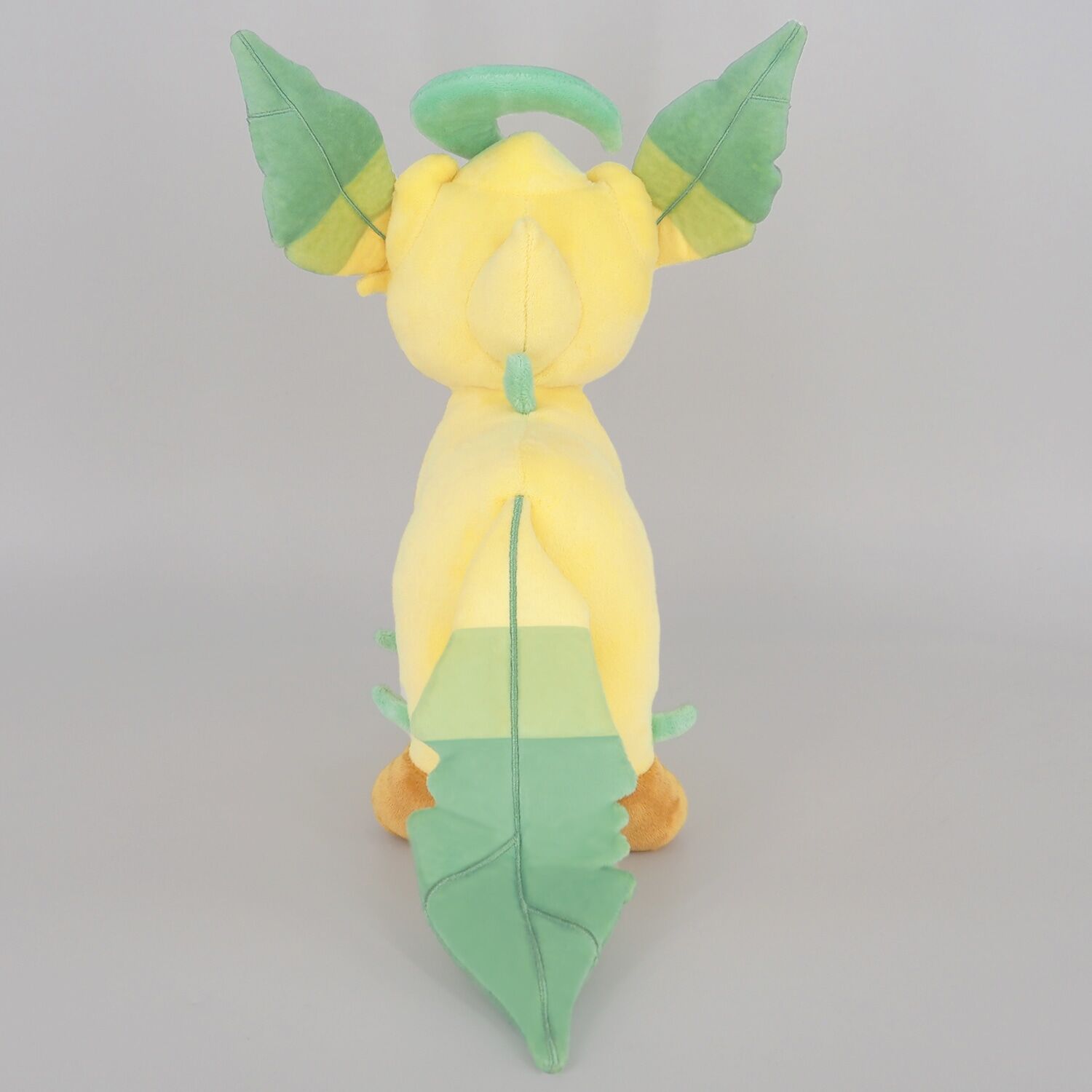 Leafeon Plush - 31 cm