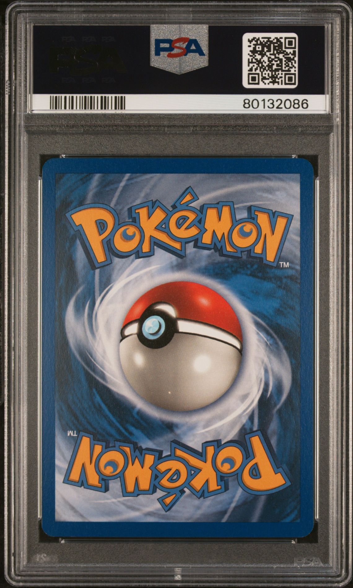 Machop 74/144 - Skyridge - Reverse Holo - PSA 8 NM-MT - Pokémon