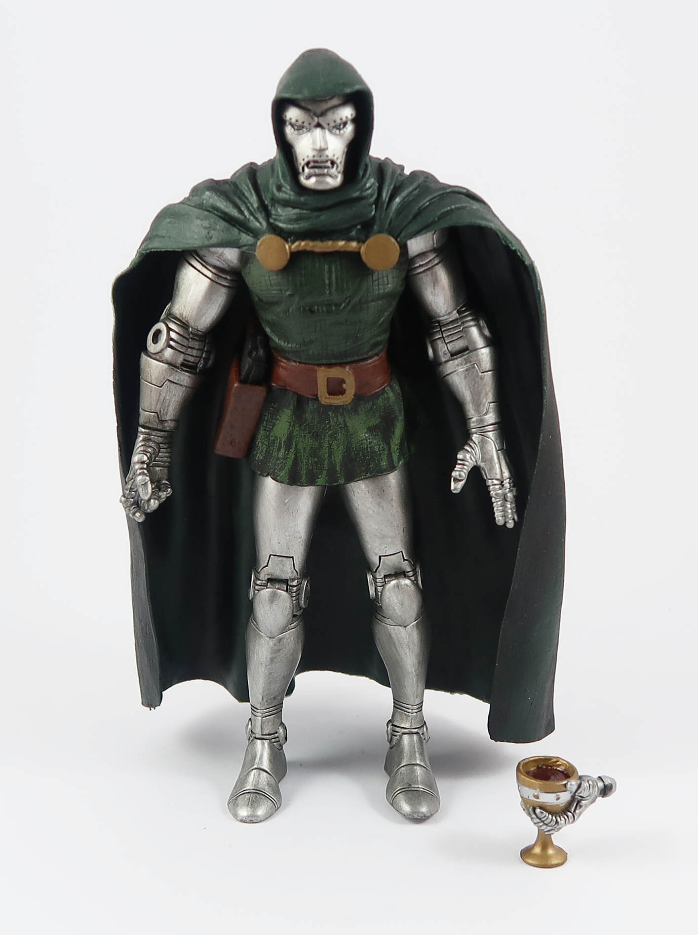 marvel_select_doctor_doom_front Doctor Doom Actionfigur Marvel