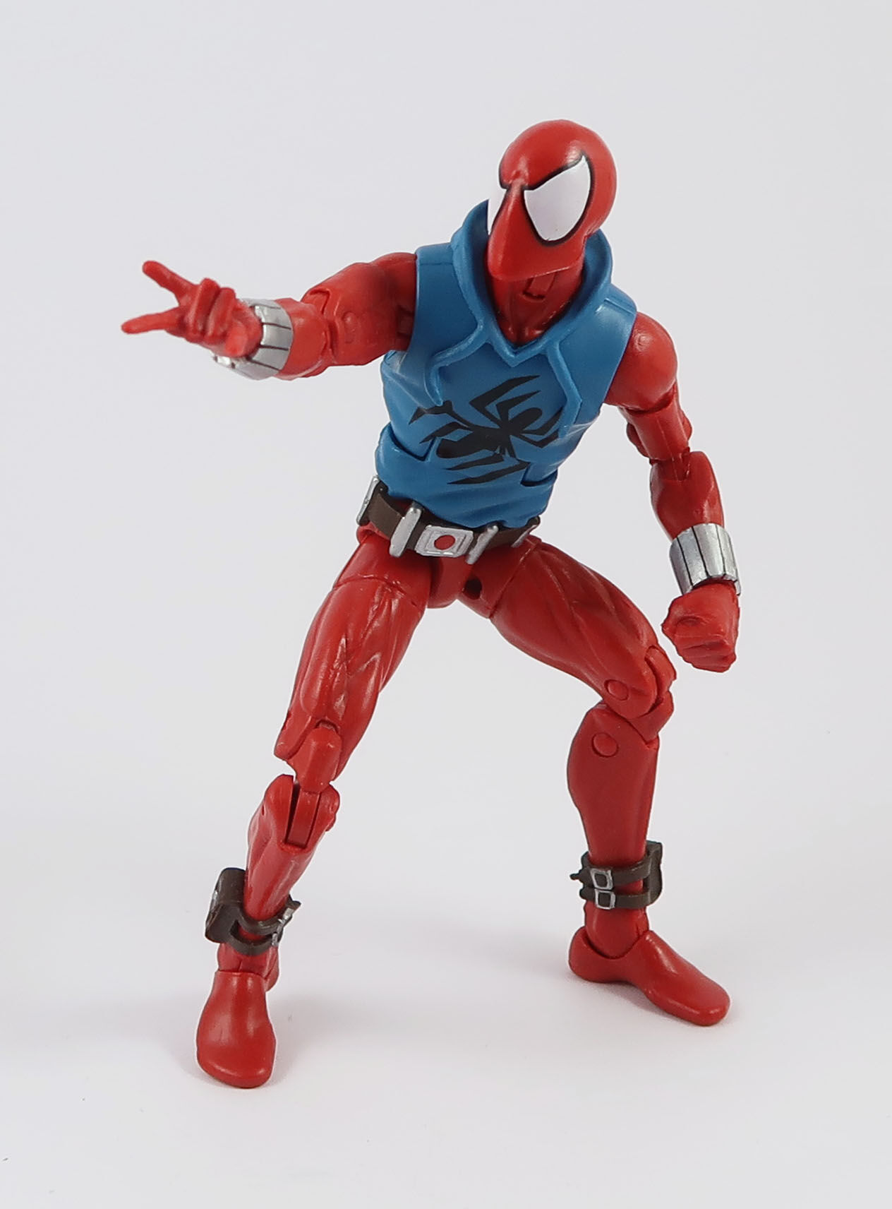 marvel_legends_scarlet_spider_action_2 Scarlet Spider Actionfigur Marvel
