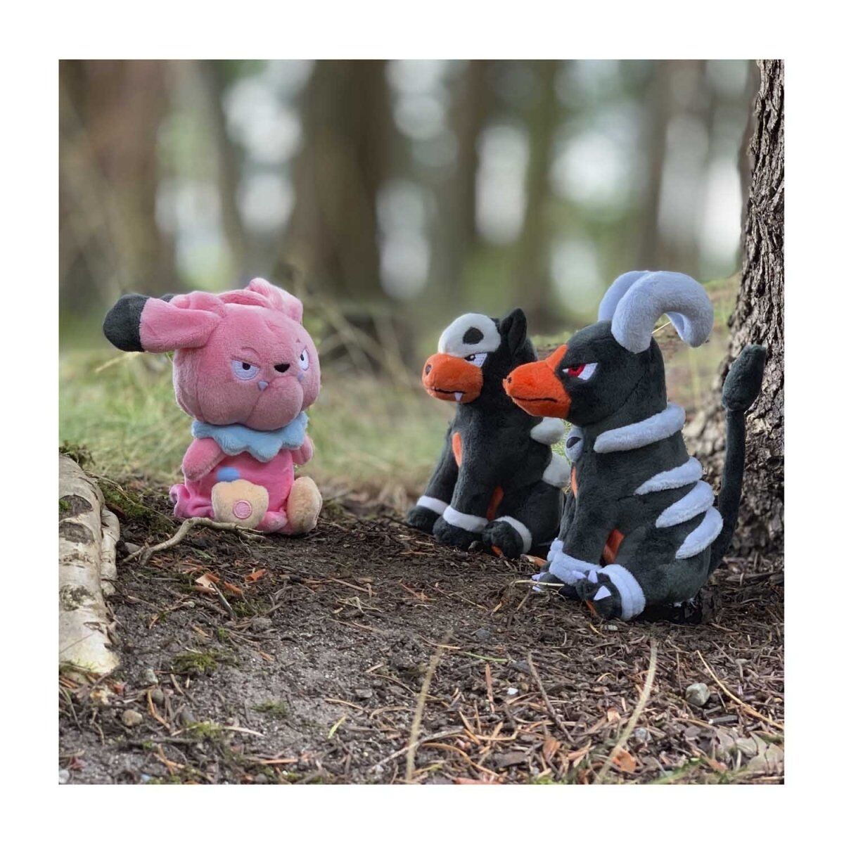 Houndoom Sitting Cuties Plush - 15 cm