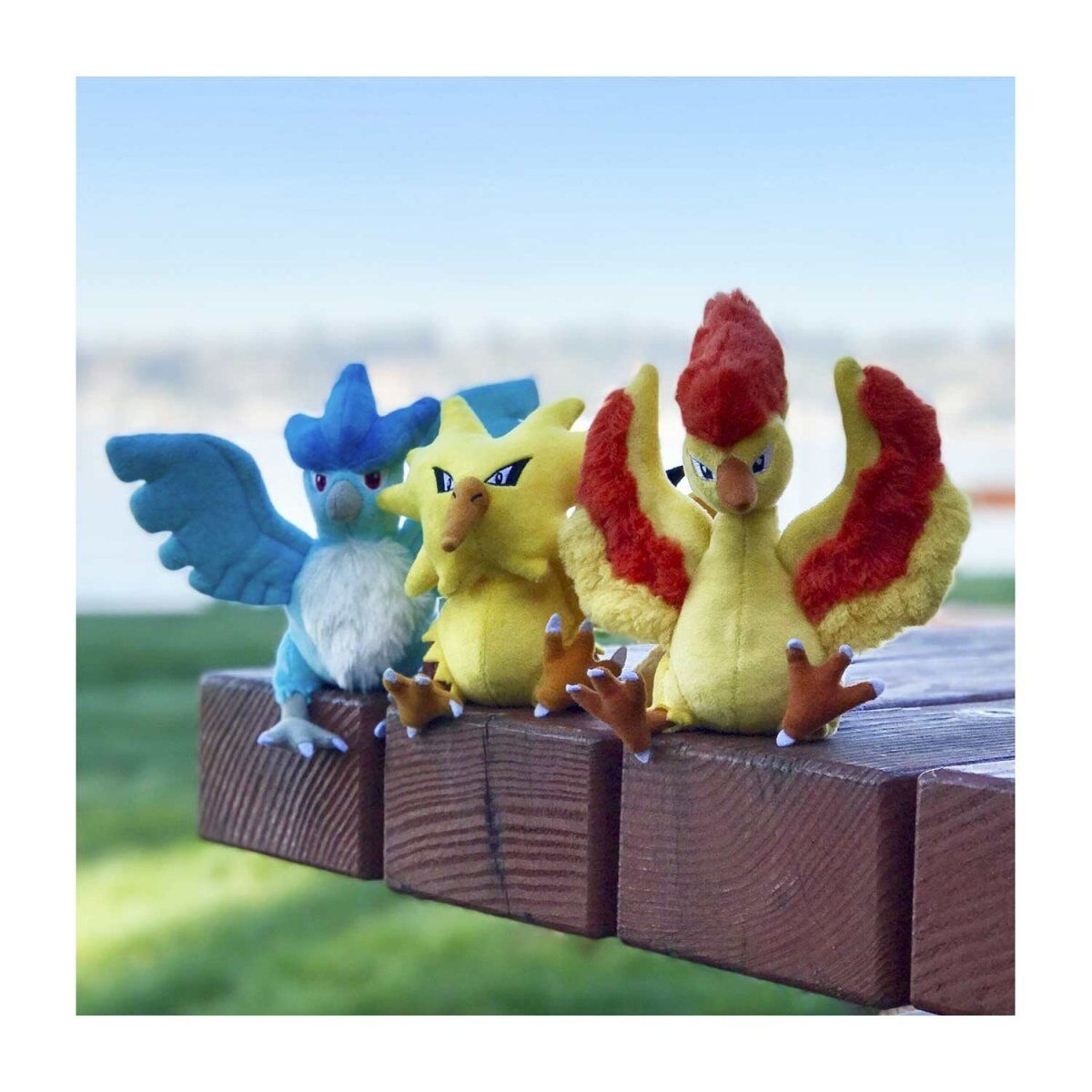 Moltres Sitting Cuties Plush - 21 cm