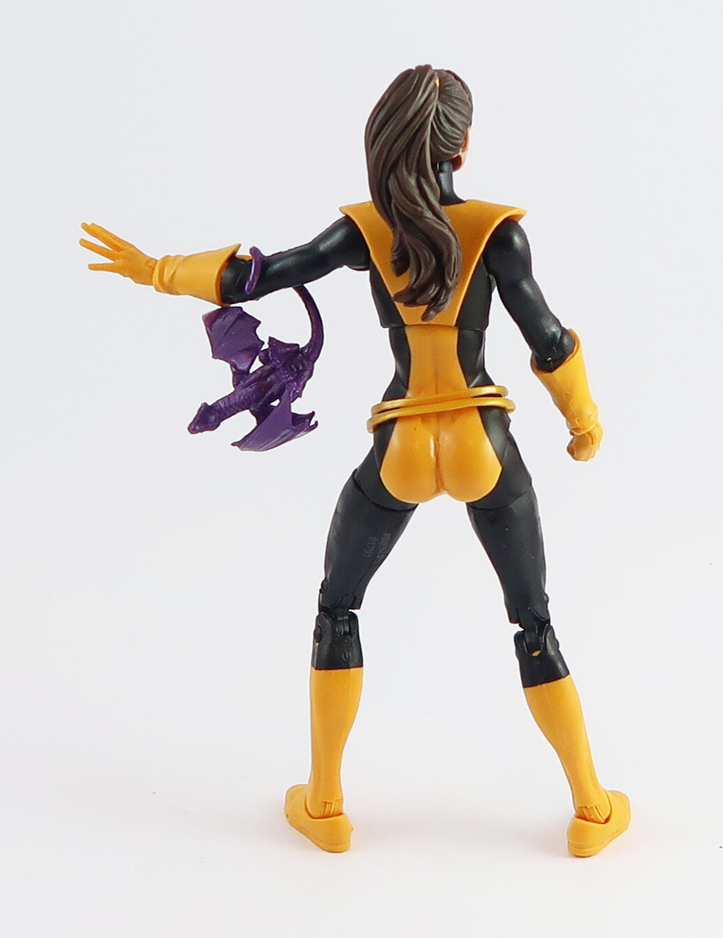 shadowcat_marvel_legends_hasbro_back