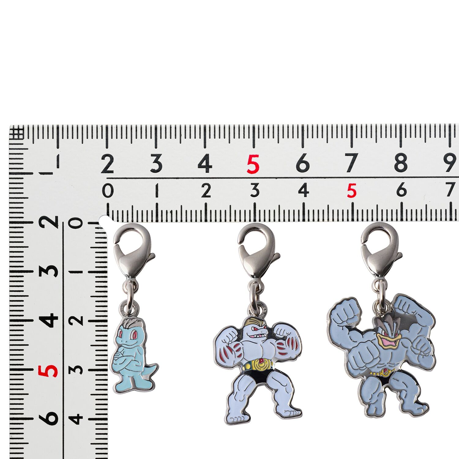 Pokemon Center - Machop, Machoke & Machamp Schlüsselanhänger - 3 Stück
