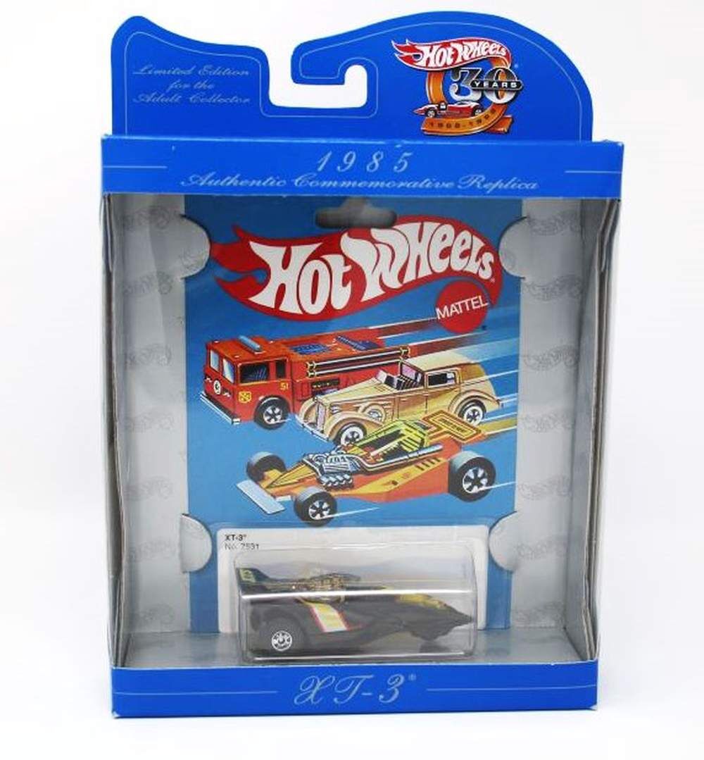 Hot Wheels Authentic Commemorative Replica 1985 - XT-3 (Black) Hot Wheels Authentic Commemorative Replica 1985 - XT-3 (Black)