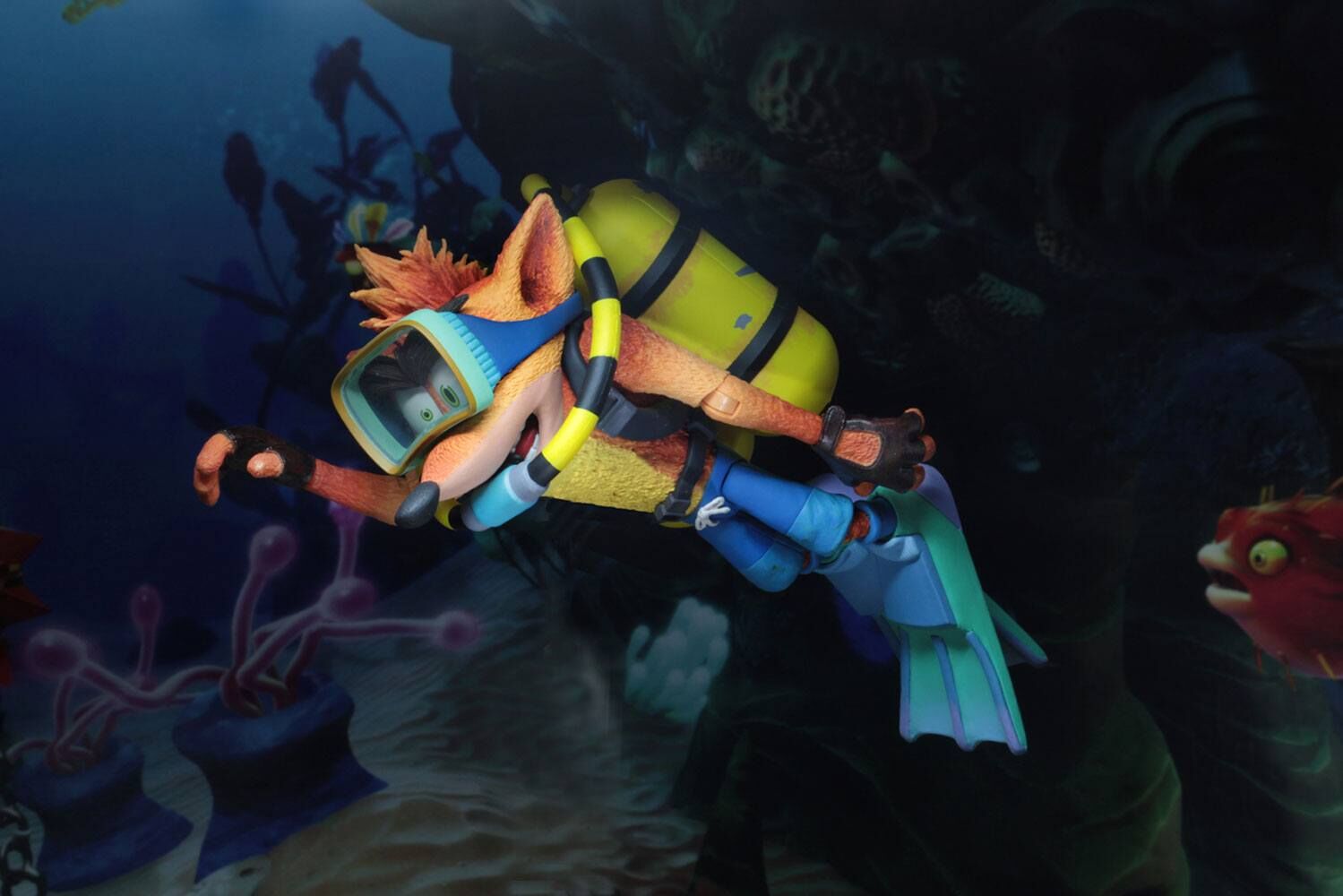 Crash Bandicoot Deluxe Actionfigur Scuba Crash 14 cm