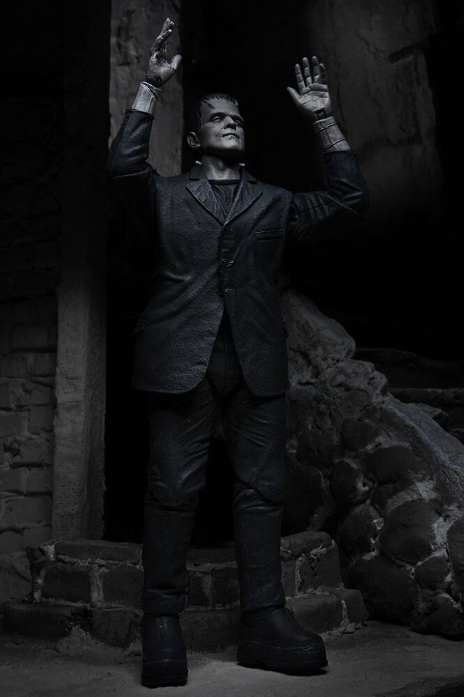Universal Monsters Actionfigur Ultimate Frankensteins Monster 18 cm
