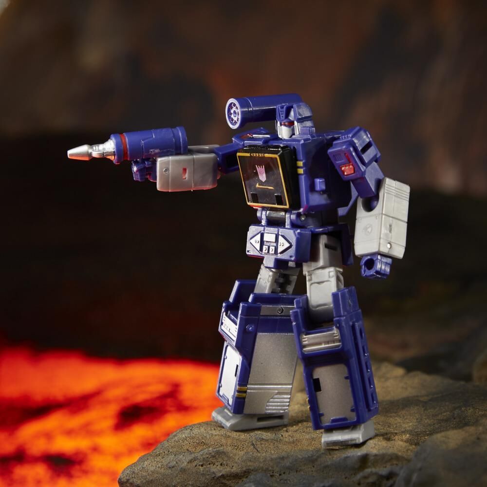 Soundwave Transformers Generations War for Cybertron: Kingdom Core-Klasse WFC-K21 Action-Figur