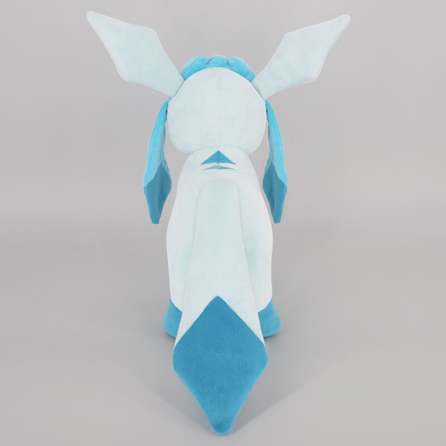 Glaceon Plush - 27 cm Glaceon Plush - 27 cm
