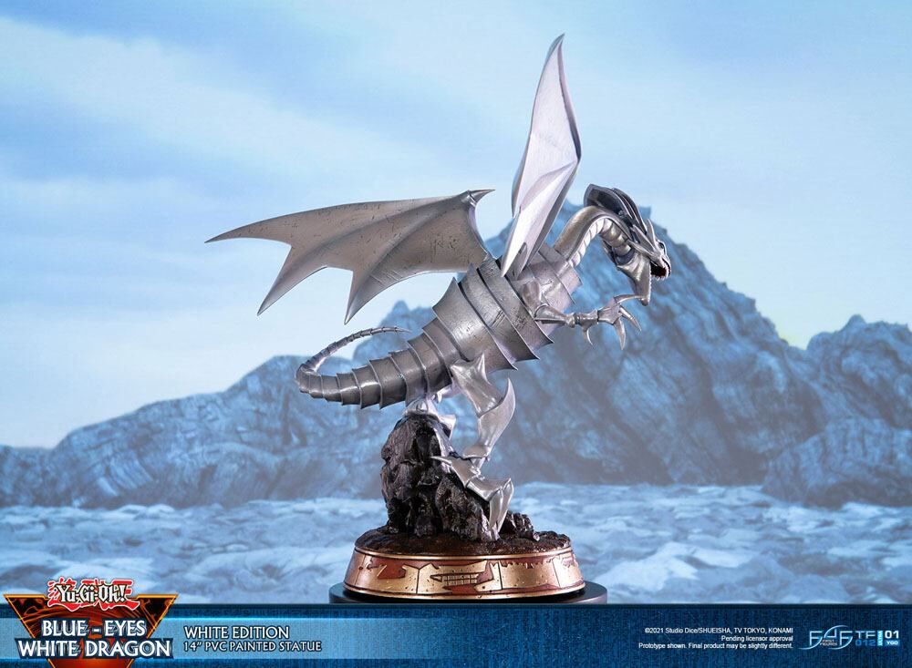 Yu-Gi-Oh! - Blue-Eyes White Dragon White Edition Statue