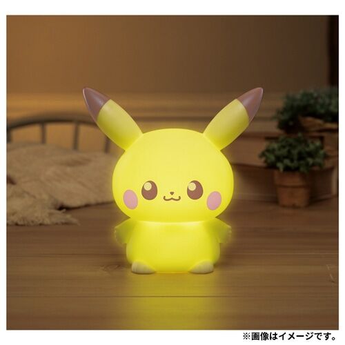 Pikachu Pokepiece Puni Kyun light