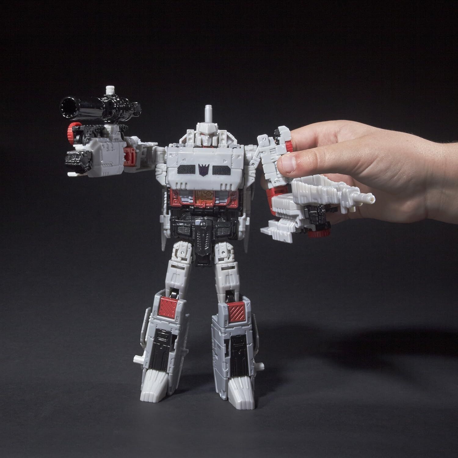 Transformers Generations Titans Return Doomshot & G1 Megatron Voyager Action Figure