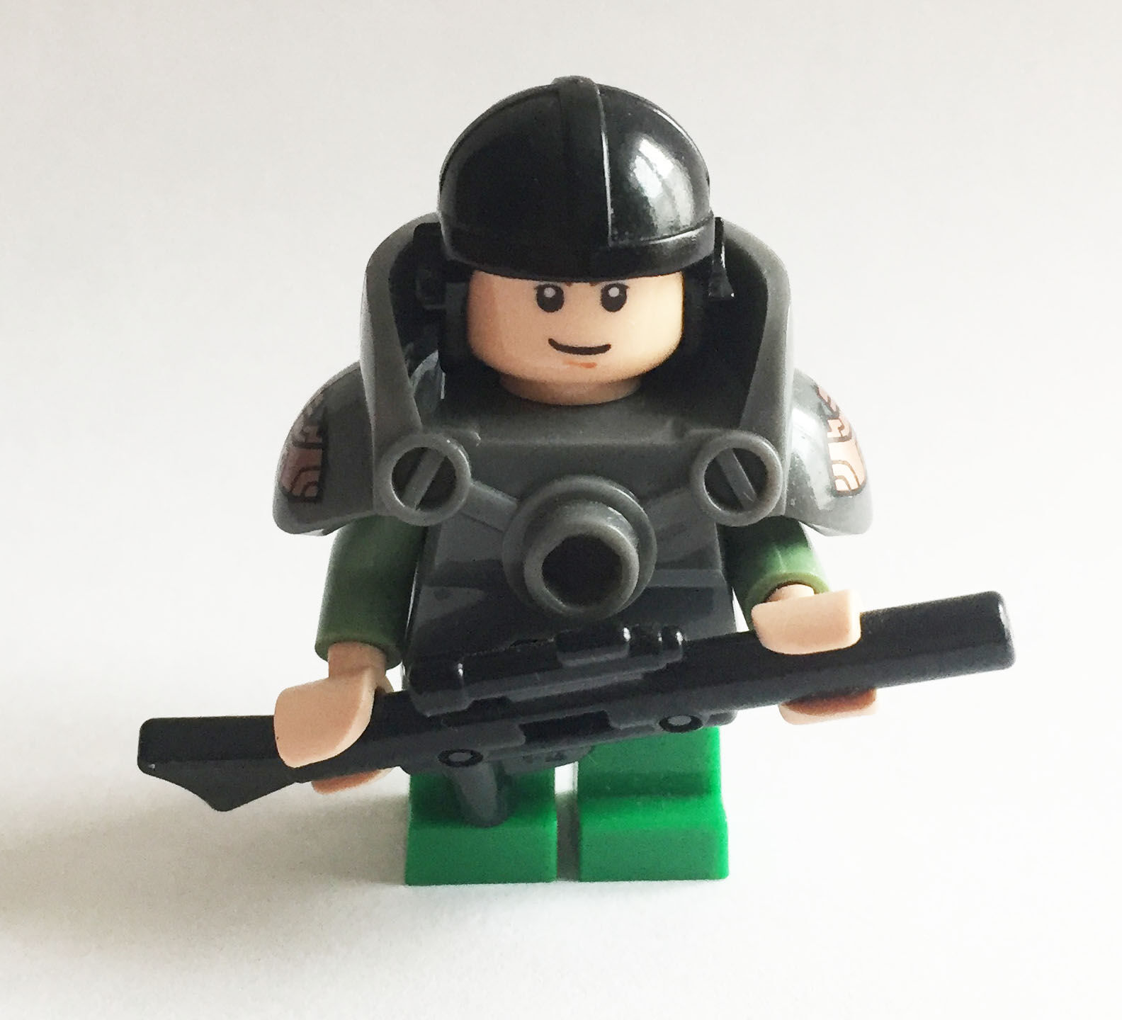lego_minifigur_pr_epsaler_vorne LEGO Minifigur Epsaler (Perry Rhodan)
